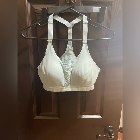 Under armor workout outfit - Picture 8 of 9